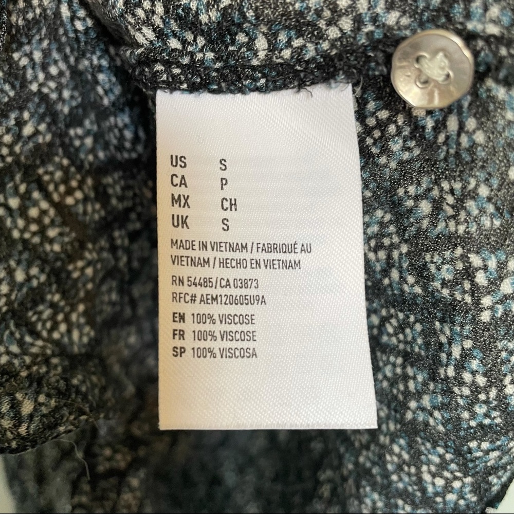 American Eagle Ruffle Tank - Picture 4 of 6